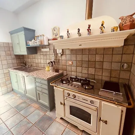 فيلة Con Piscina Sul سان فيليسيانو